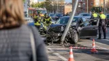 Badajoz: conductora novel choca contra una farola en San Roque y queda ilesa