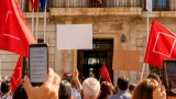 Torrevieja: el PSOE exige la dimisión de la concejala de Residentes Internacionales por mensajes en redes