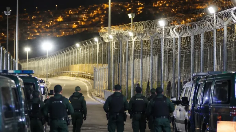 Melilla: fuerzas marroquíes abortan varios intentos de entrada en la valla y la Delegación mantiene el dispositivo