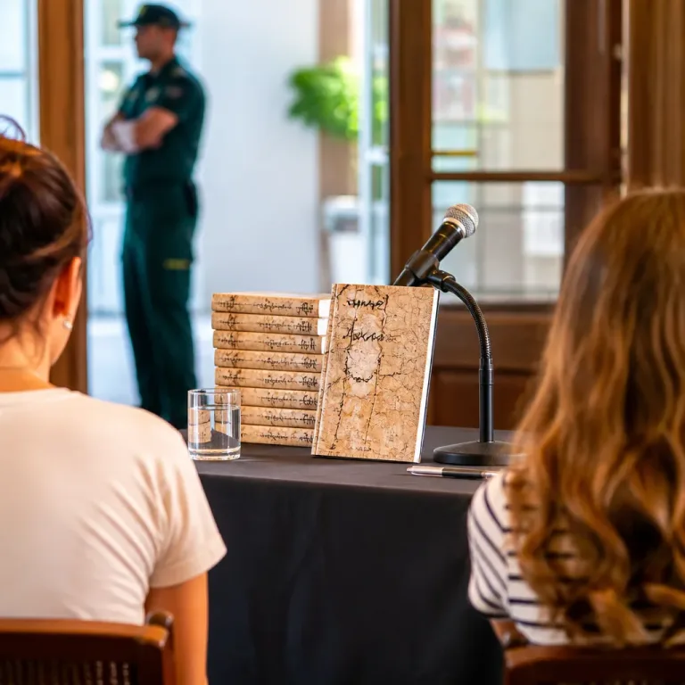 Adanía Shibli reclama a la literatura devolver la humanidad arrebatada por la ocupación